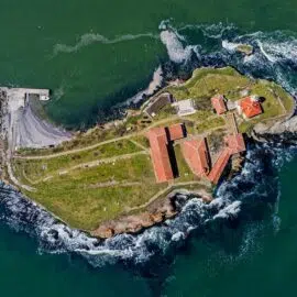 insula sfanta anastasia