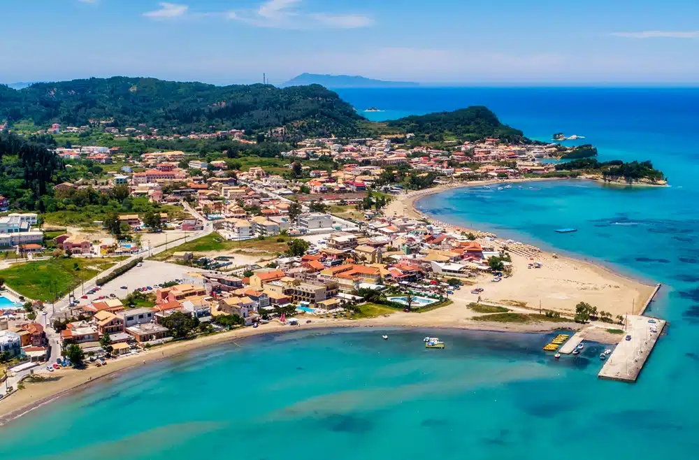 Vacanta In Sidari Corfu Statiunea Cu Plaje Frumoase Din Nordul Insulei 
