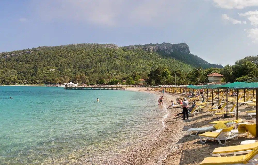 Moonlight Beach Kemer Totul Despre Una Dintre Cele Mai Populare Plaje 