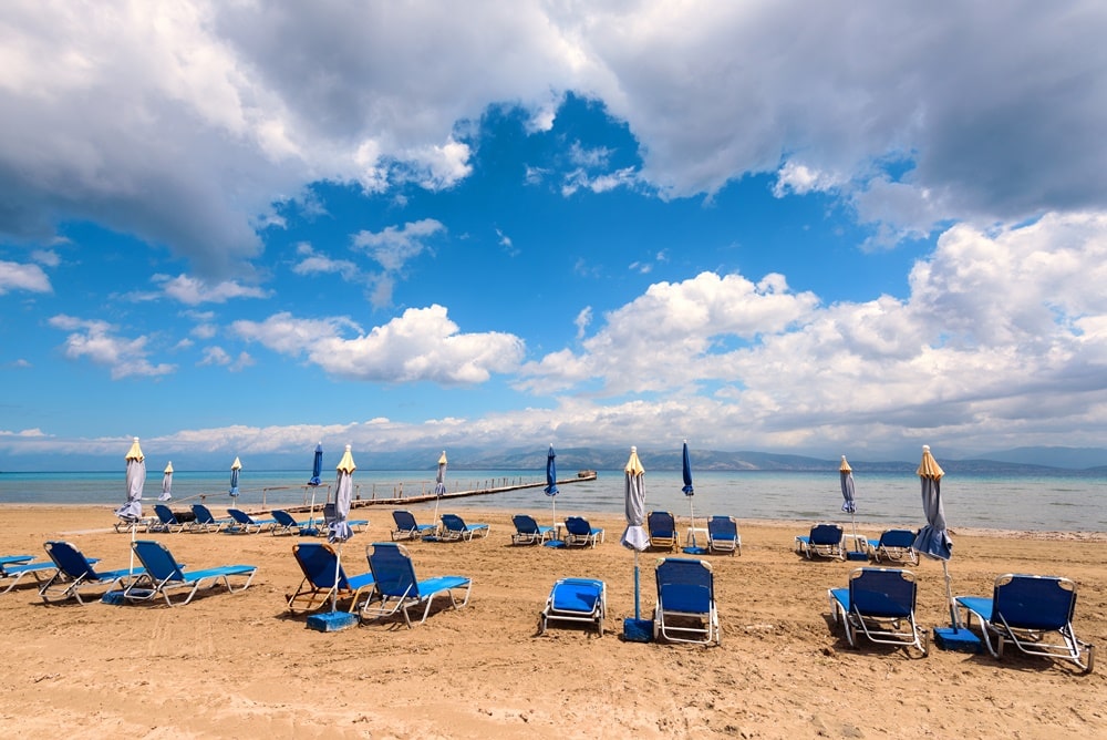 Kalamaki Beach, plaja din nordul insulei Corfu ideala pentru familiile ...